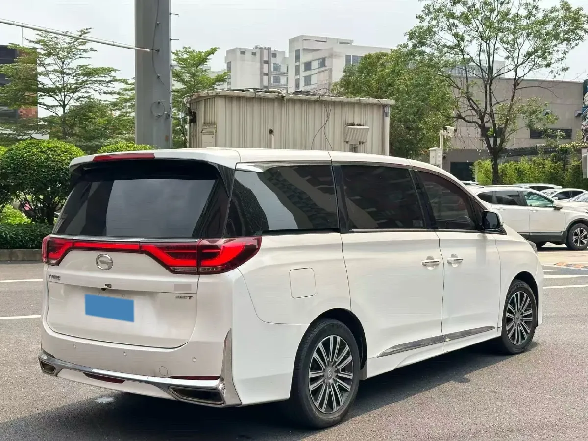 2021 GAC Trumpchi M8 2.0T 252HP L4 8AT,autocango,china used car exporter,china ev exporter,chinese used car exporter,chinese used ev exporter