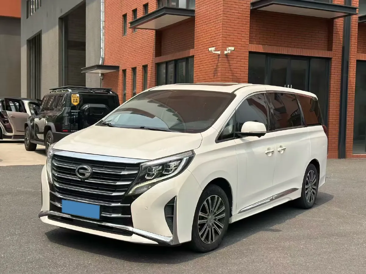 2021 GAC Trumpchi M8 2.0T 252HP L4 8AT,autocango,china used car exporter,china ev exporter,chinese used car exporter,chinese used ev exporter