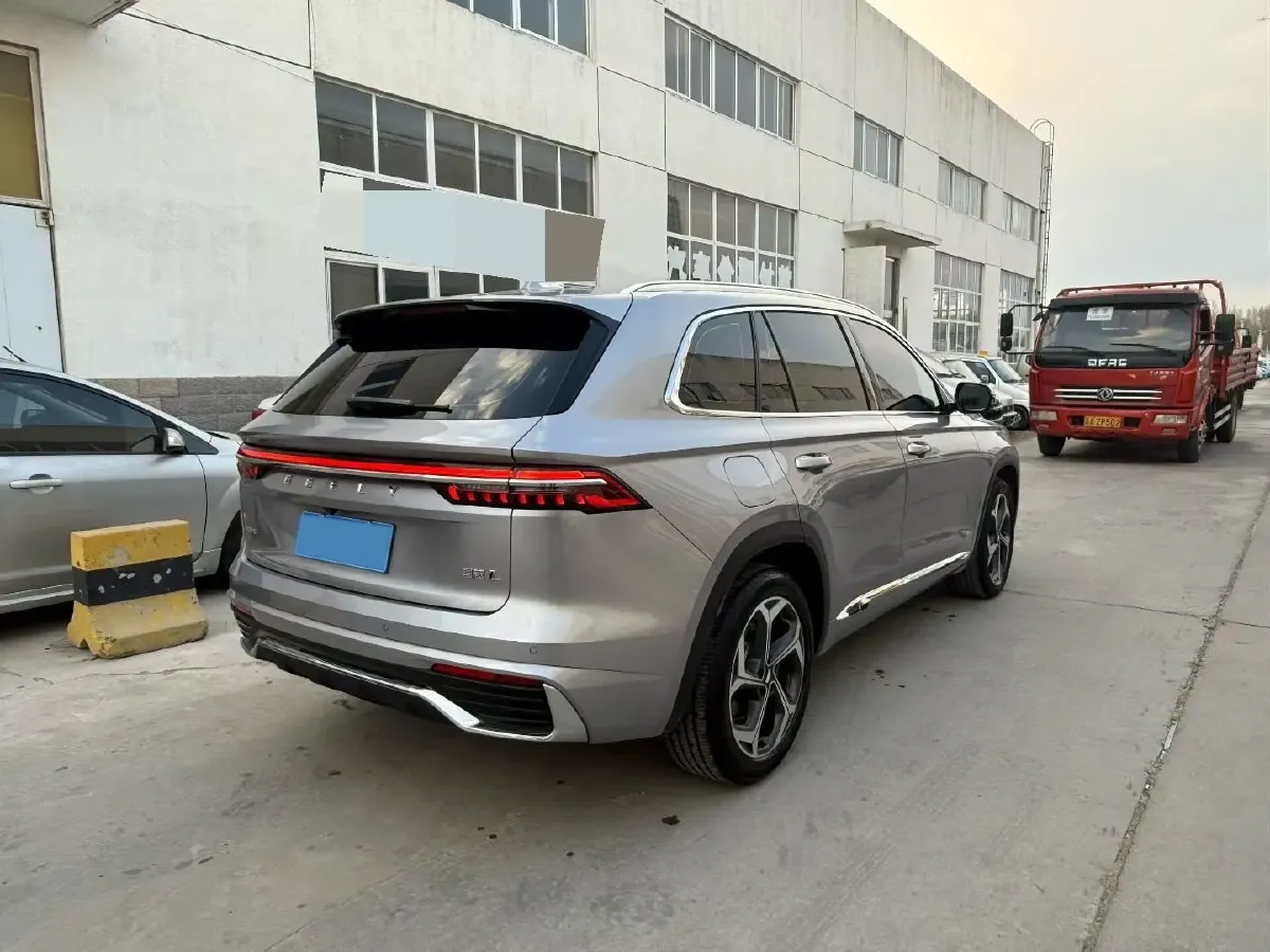 2021 Geely Monjaro 2.0T 218HP L4 7DCT,autocango,china used car exporter,china ev exporter,chinese used car exporter,chinese used ev exporter