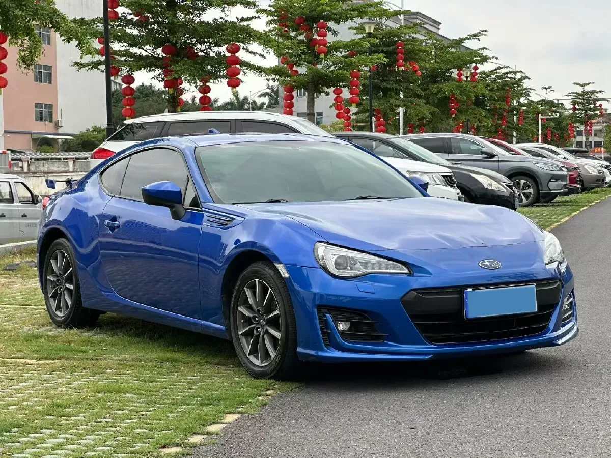 2019 MINI CLUBMAN 1.5T 136HP L3 6AT,autocango,china used car exporter,china ev exporter,chinese used car exporter,chinese used ev exporter