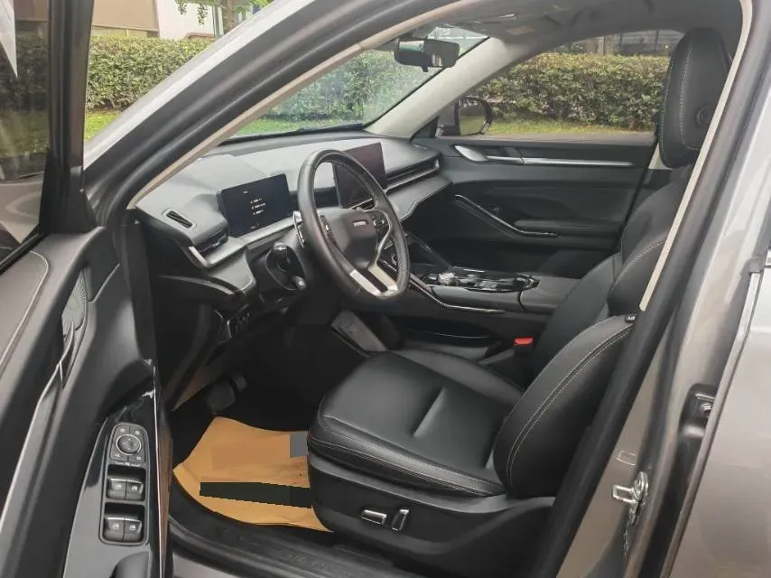 2021 Haval H6 2.0T 211HP L4 7DCT,autocango,china used car exporter,china ev exporter,chinese used car exporter,chinese used ev exporter