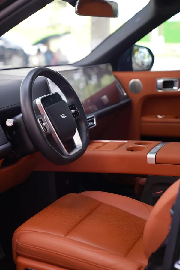 2024 Li L9 Range Extended 154HP REEV 52.3KWH,autocango,china used car exporter,china ev exporter,chinese used car exporter,chinese used ev exporter