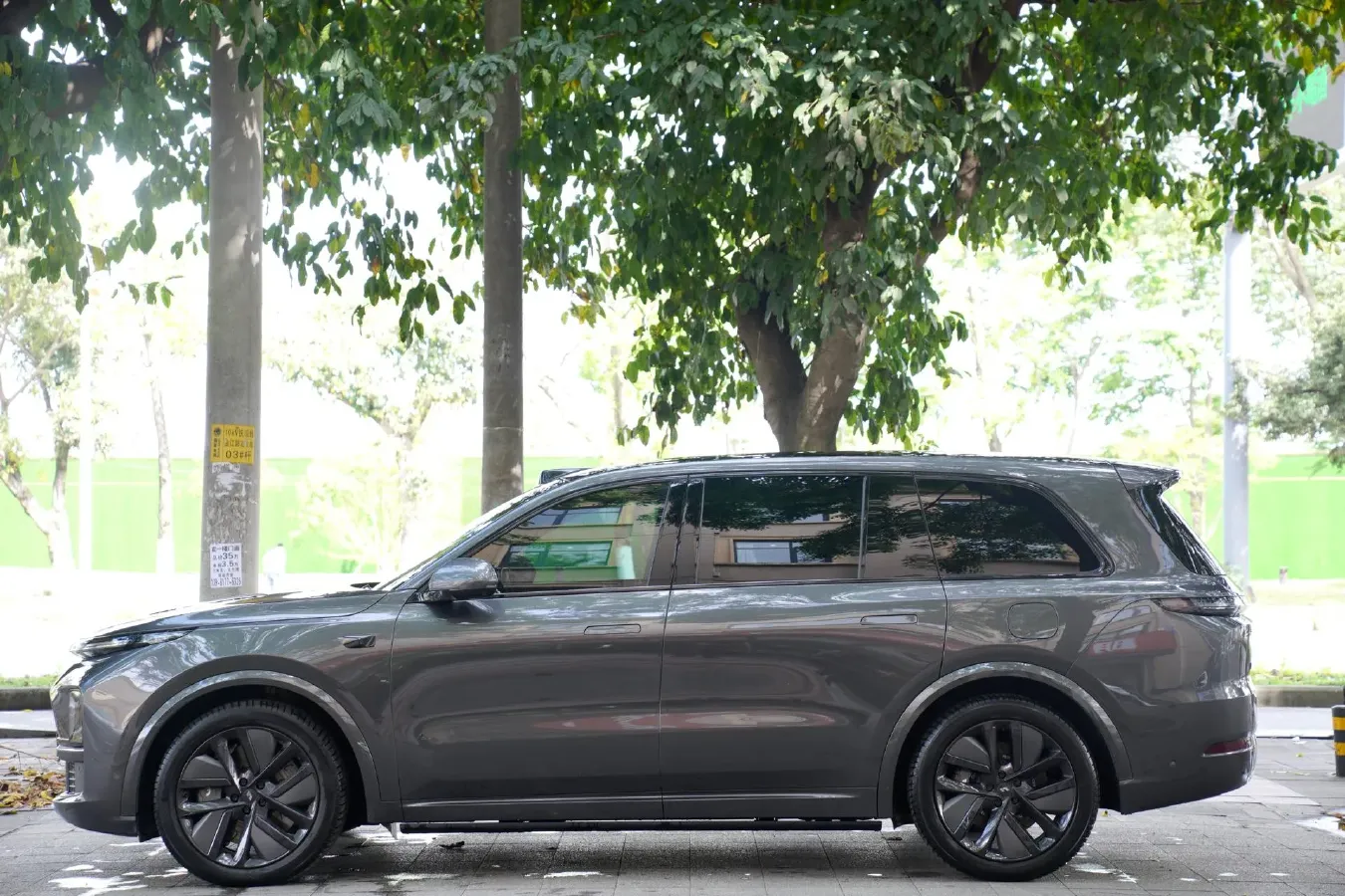 2024 Li L9 Range Extended 154HP REEV 52.3KWH,autocango,china used car exporter,china ev exporter,chinese used car exporter,chinese used ev exporter