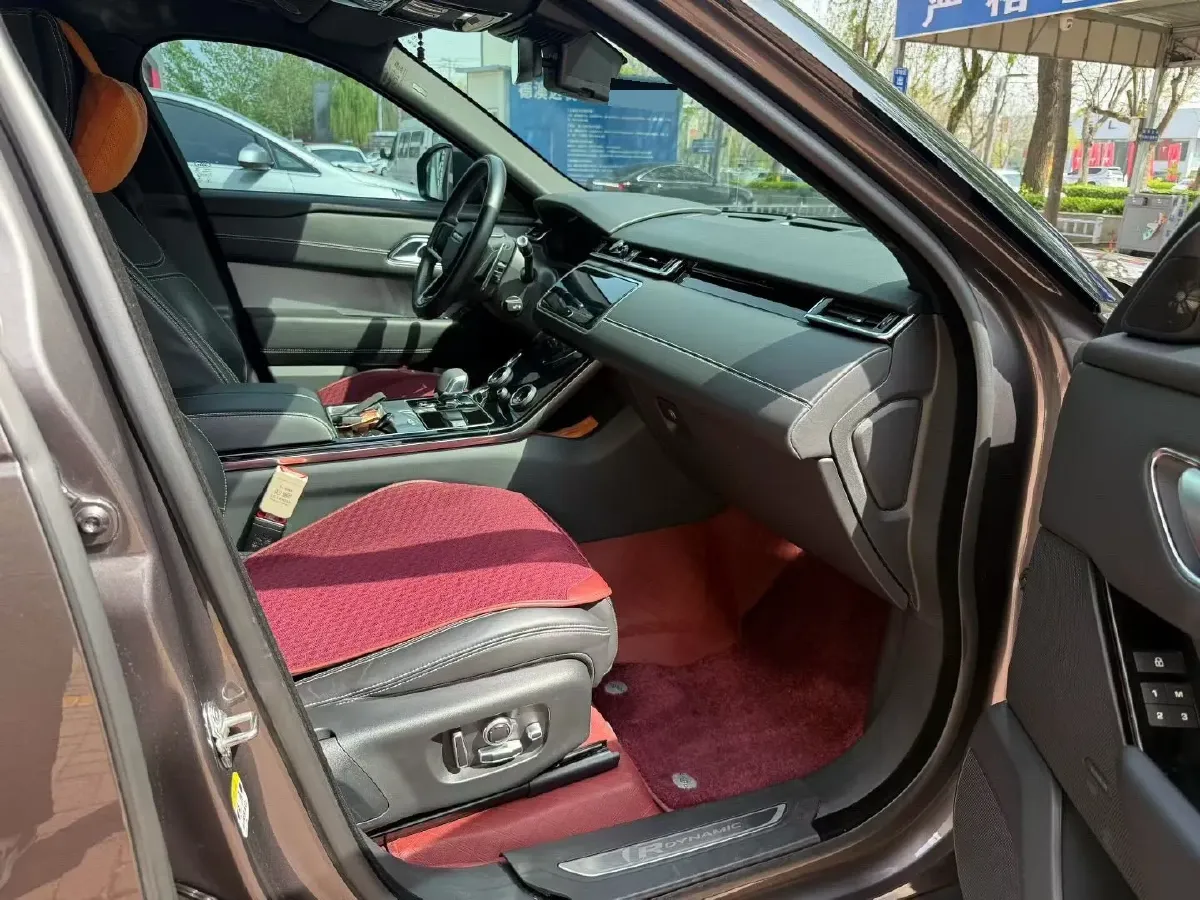 2022 Land Rover Range Rover Velar 2.0T 250HP L4 8AT,autocango,china used car exporter,china ev exporter,chinese used car exporter,chinese used ev exporter