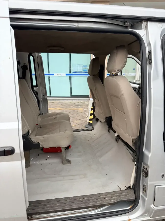 2019 WuLing RongGuang 1.2L 82HP L4 5MT,autocango,china used car exporter,china ev exporter,chinese used car exporter,chinese used ev exporter