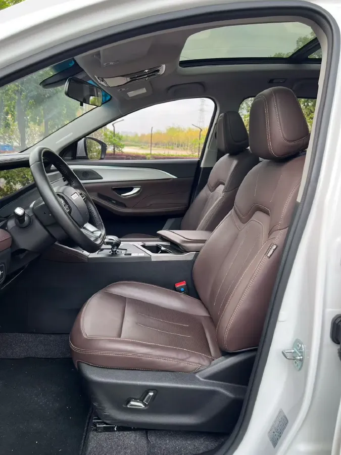 2023 Jetour X90 Plus 1.6T 197HP L4 7DCT,autocango,china used car exporter,china ev exporter,chinese used car exporter,chinese used ev exporter