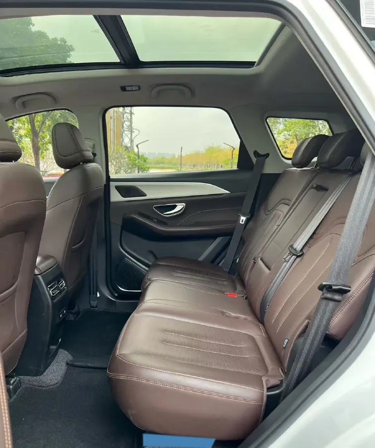 2023 Jetour X90 Plus 1.6T 197HP L4 7DCT,autocango,china used car exporter,china ev exporter,chinese used car exporter,chinese used ev exporter