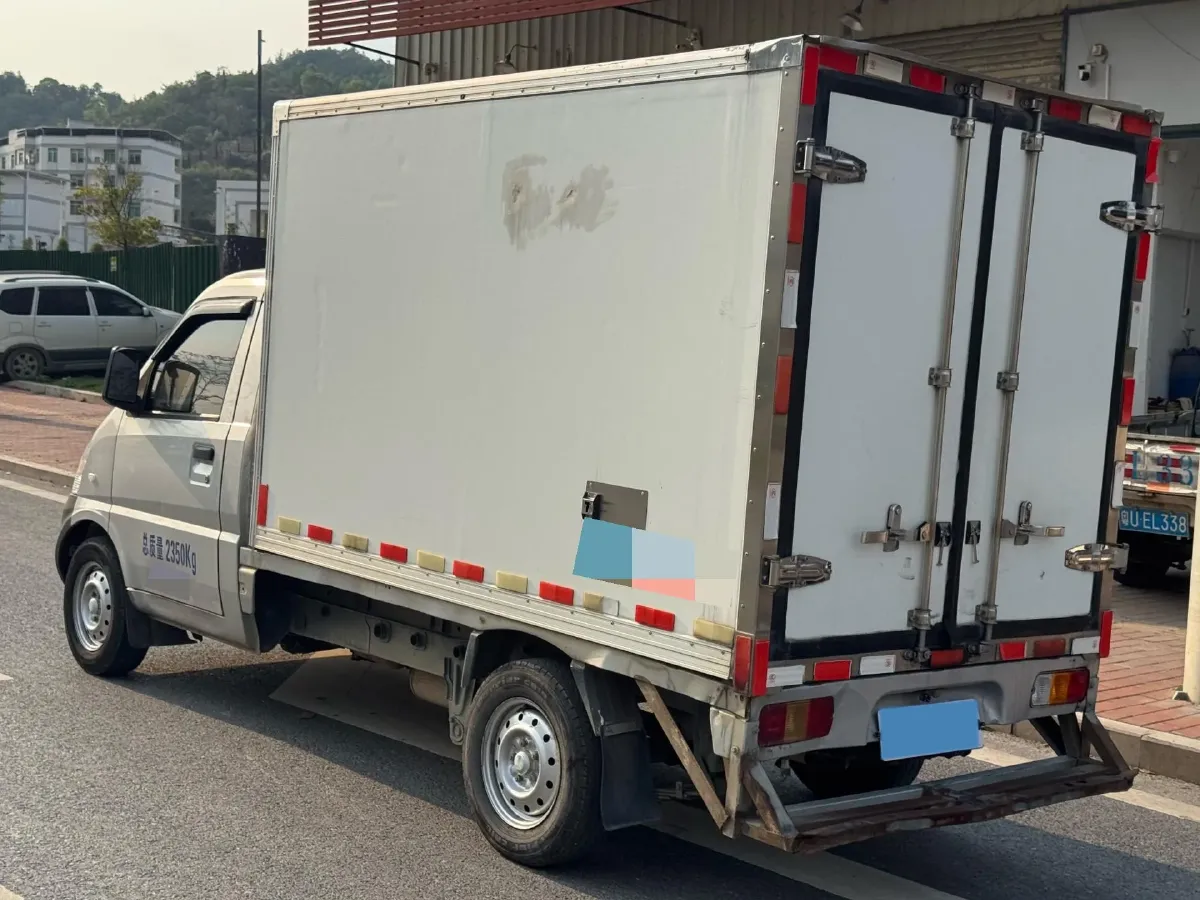 2019 WuLing RongGuang Mini Truck 1.5L 107HP L4 5MT,autocango,china used car exporter,china ev exporter,chinese used car exporter,chinese used ev exporter