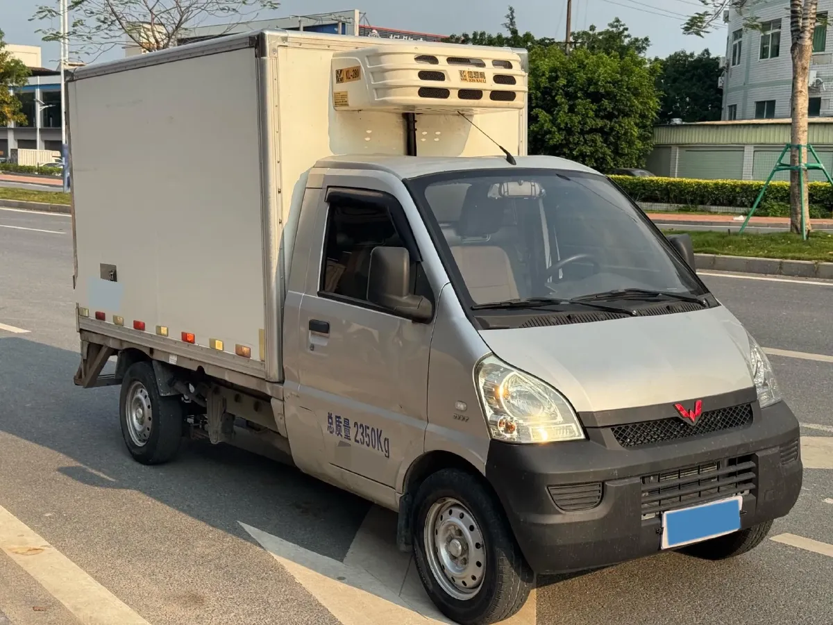2019 WuLing RongGuang Mini Truck 1.5L 107HP L4 5MT,autocango,china used car exporter,china ev exporter,chinese used car exporter,chinese used ev exporter