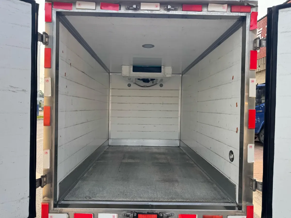 2019 WuLing RongGuang Mini Truck 1.5L 107HP L4 5MT,autocango,china used car exporter,china ev exporter,chinese used car exporter,chinese used ev exporter