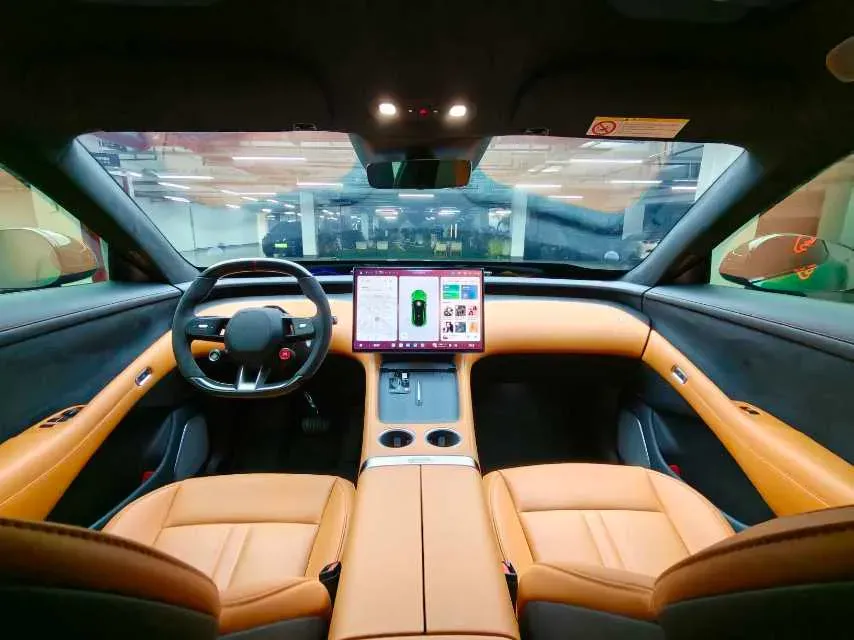 2025 MI YU7 BEV 101.7KWH,autocango,china used car exporter,china ev exporter,chinese used car exporter,chinese used ev exporter