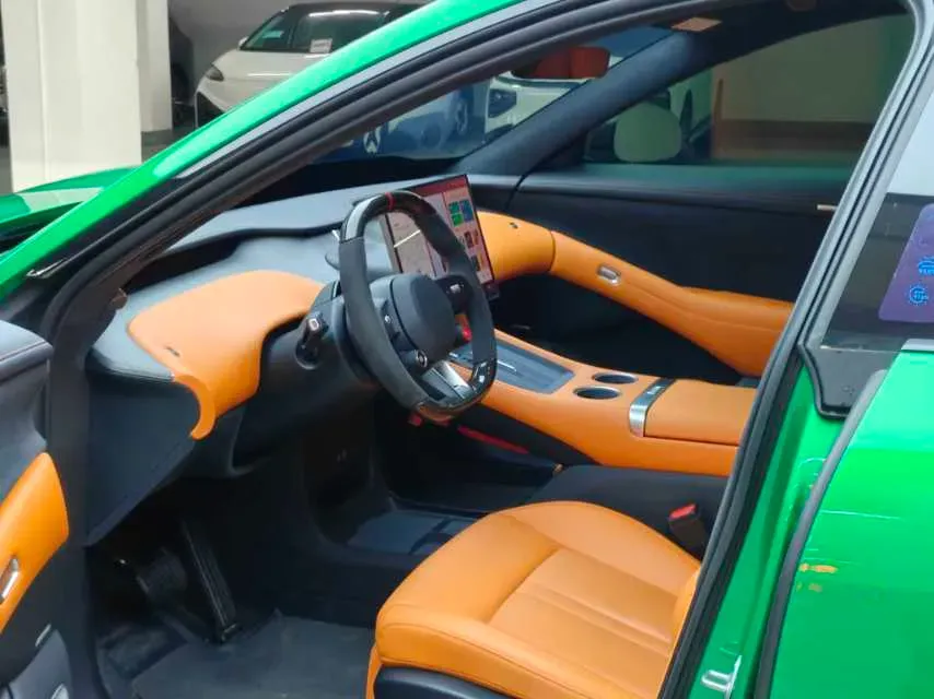 2025 MI YU7 BEV 101.7KWH,autocango,china used car exporter,china ev exporter,chinese used car exporter,chinese used ev exporter