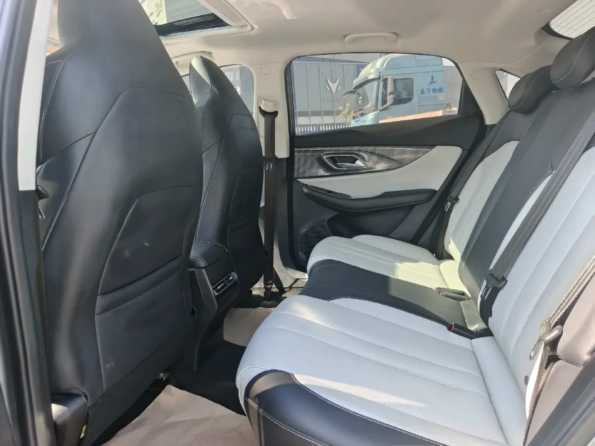 2023 BeiJing Auto EU5 Plus BEV 49.6KWH,autocango,china used car exporter,china ev exporter,chinese used car exporter,chinese used ev exporter