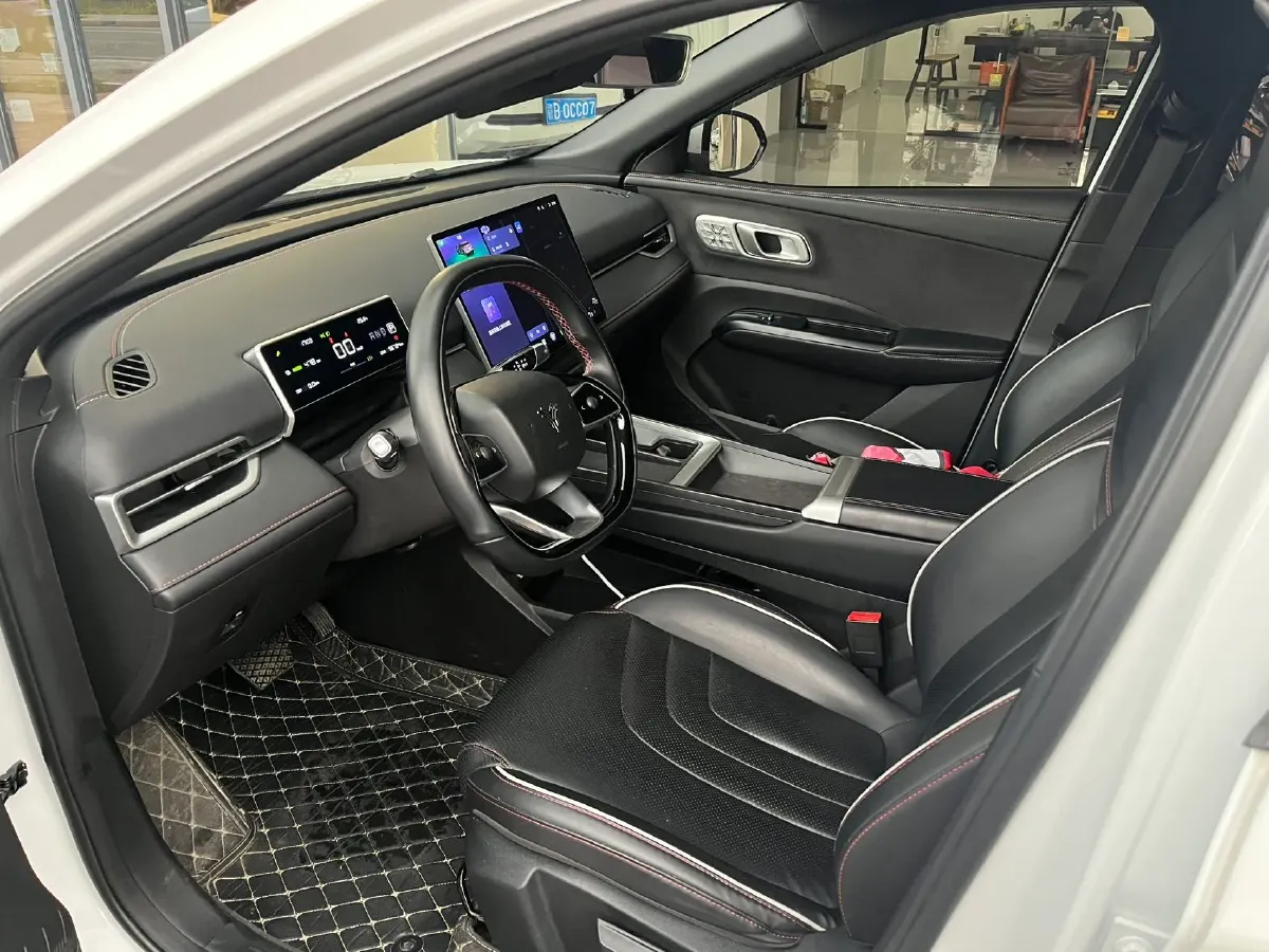 2023 MAXUS G50 1.5T 181HP L4 7DCT,autocango,china used car exporter,china ev exporter,chinese used car exporter,chinese used ev exporter