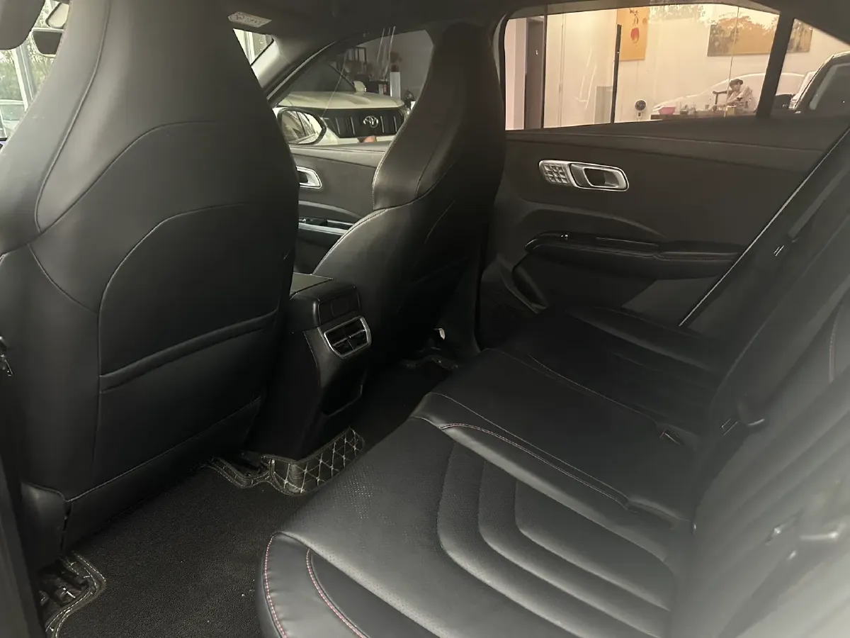 2023 MAXUS G50 1.5T 181HP L4 7DCT,autocango,china used car exporter,china ev exporter,chinese used car exporter,chinese used ev exporter