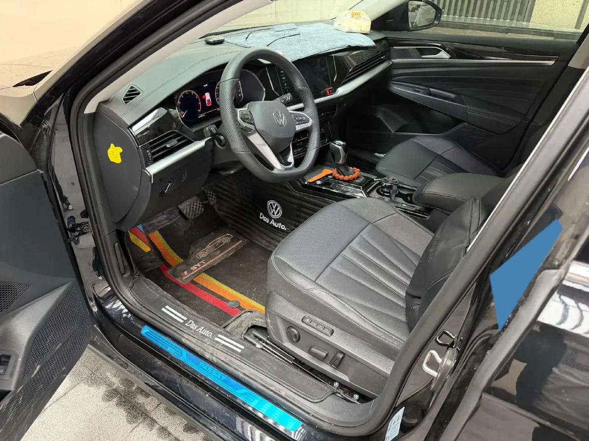 2025 Volkswagen Passat 2.0T 186HP L4 7DCT,autocango,china used car exporter,china ev exporter,chinese used car exporter,chinese used ev exporter