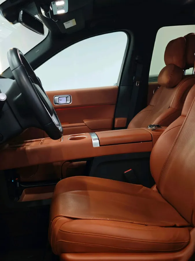 2023 Li L8 Range Extended 154HP REEV 40.9KWH,autocango,china used car exporter,china ev exporter,chinese used car exporter,chinese used ev exporter