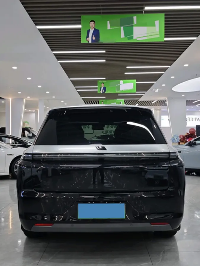 2023 Li L8 Range Extended 154HP REEV 40.9KWH,autocango,china used car exporter,china ev exporter,chinese used car exporter,chinese used ev exporter