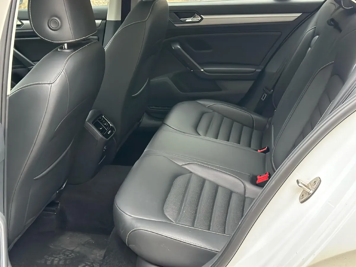 2019 Volkswagen Passat 1.4T 150HP L4 7DCT,autocango,china used car exporter,china ev exporter,chinese used car exporter,chinese used ev exporter