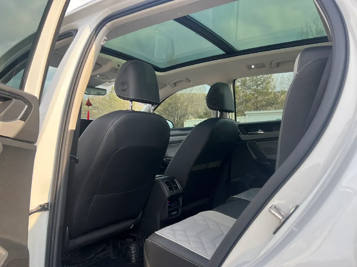 2022 Volkswagen Tayron 1.4T 150HP L4 7DCT,autocango,china used car exporter,china ev exporter,chinese used car exporter,chinese used ev exporter