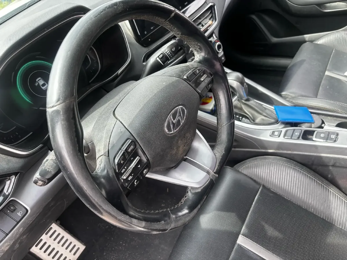 2019 Hyundai La Festa 1.6T 190HP L4 7DCT,autocango,china used car exporter,china ev exporter,chinese used car exporter,chinese used ev exporter