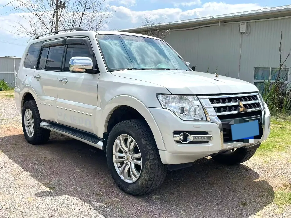 2017 Honda Jade 1.8L 141HP L4 5AT,autocango,china used car exporter,china ev exporter,chinese used car exporter,chinese used ev exporter