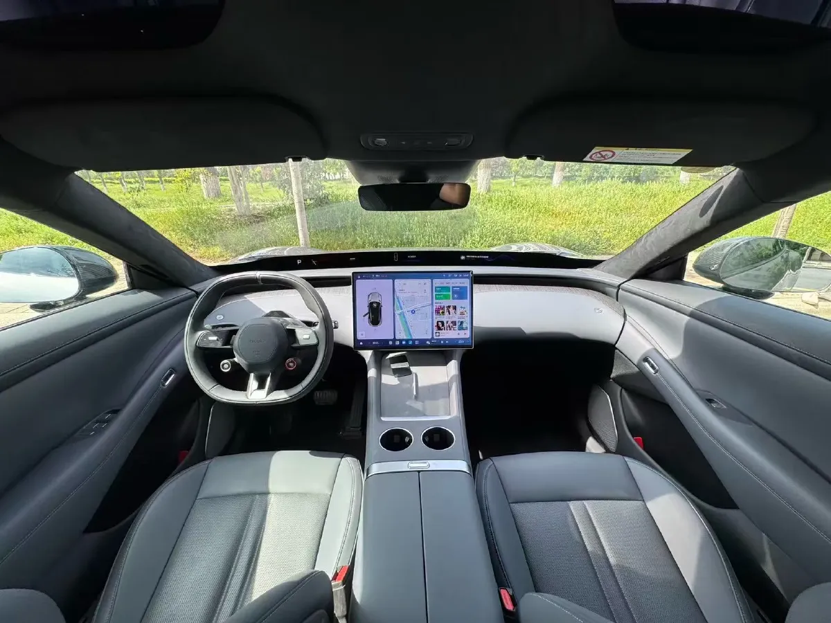 2025 MI YU7 BEV 101.7KWH,autocango,china used car exporter,china ev exporter,chinese used car exporter,chinese used ev exporter