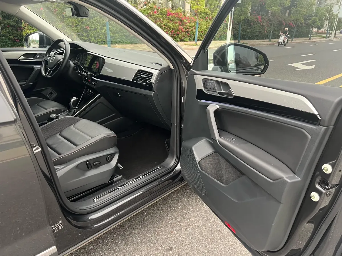 2022 Volkswagen Tayron 1.4T 150HP L4 7DCT,autocango,china used car exporter,china ev exporter,chinese used car exporter,chinese used ev exporter
