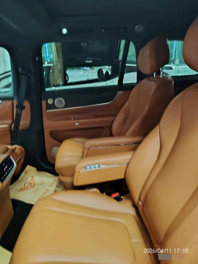 2024 AITO AITO M9 1.5T 152HP L4 REEV 52KWH,autocango,china used car exporter,china ev exporter,chinese used car exporter,chinese used ev exporter