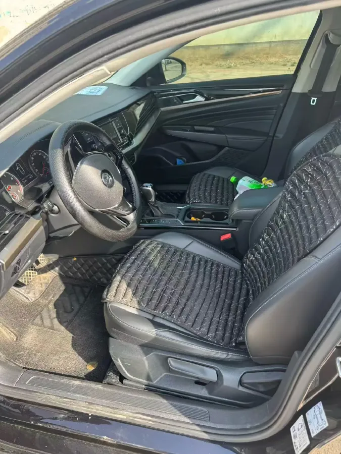 2019 Chevrolet Equinox 1.5T 180HP L4 6AT,autocango,china used car exporter,china ev exporter,chinese used car exporter,chinese used ev exporter