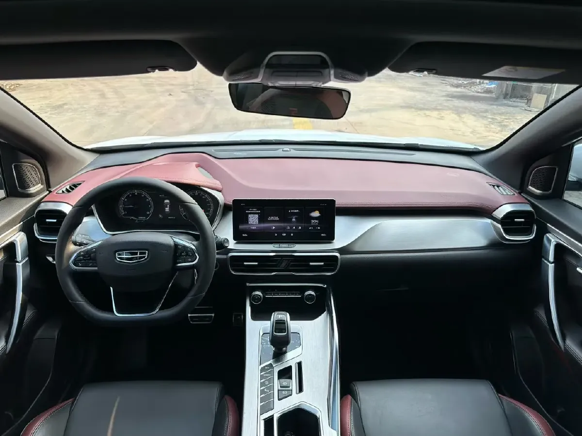 2020 Geely Coolray 1.5T 177HP L3 7DCT,autocango,china used car exporter,china ev exporter,chinese used car exporter,chinese used ev exporter