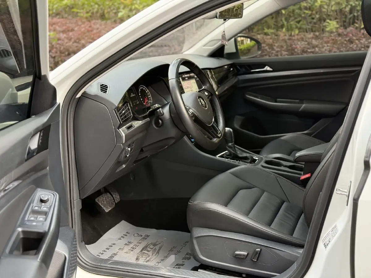 2021 Volkswagen Bora 1.4T 150HP L4 7DCT,autocango,china used car exporter,china ev exporter,chinese used car exporter,chinese used ev exporter