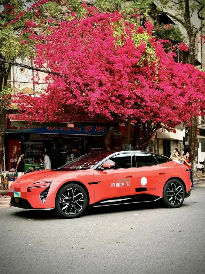 2025 Avatr 06 REEV 156HP REEV,autocango,china used car exporter,china ev exporter,chinese used car exporter,chinese used ev exporter