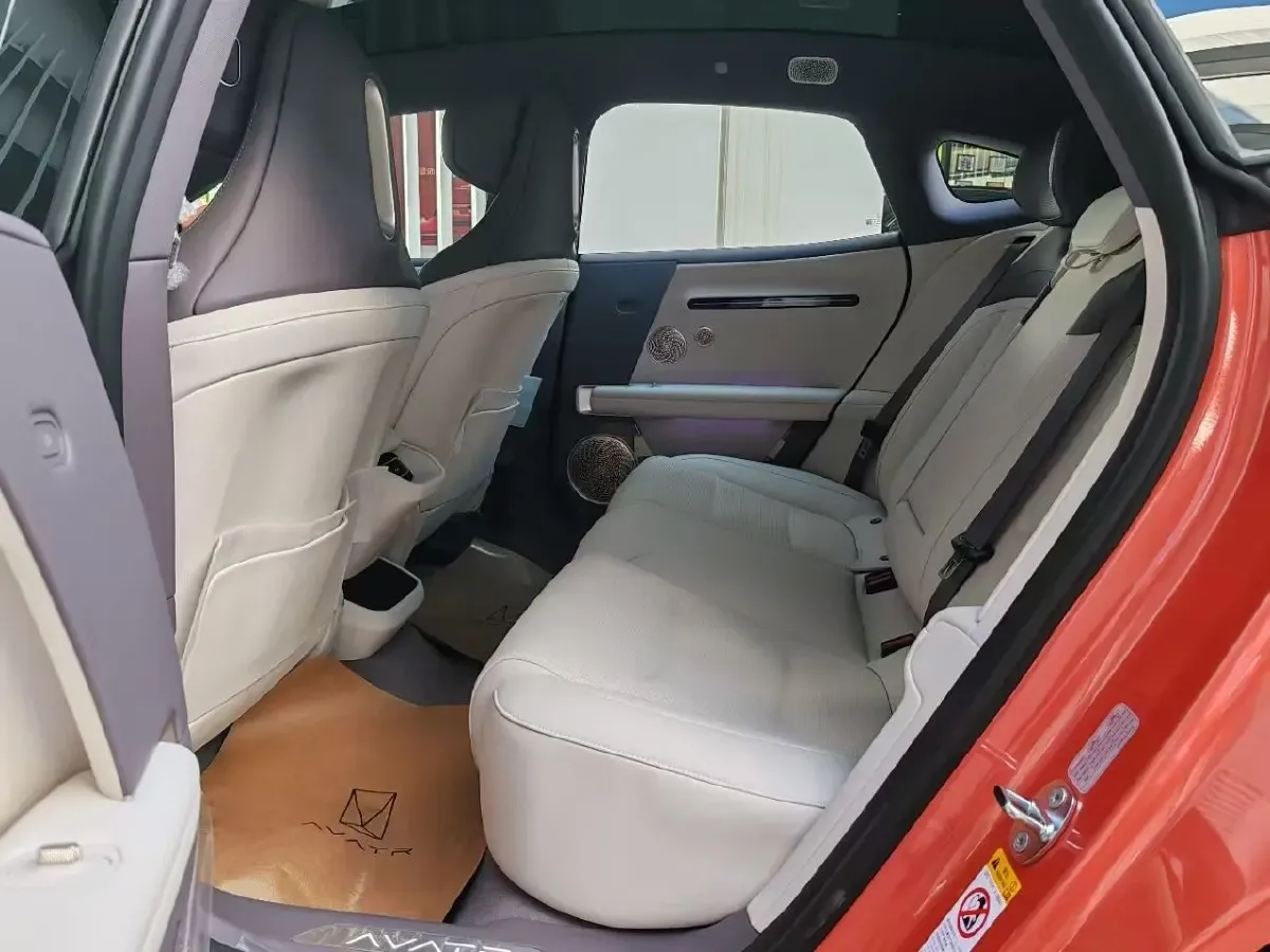 2025 Avatr 06 REEV 156HP REEV,autocango,china used car exporter,china ev exporter,chinese used car exporter,chinese used ev exporter