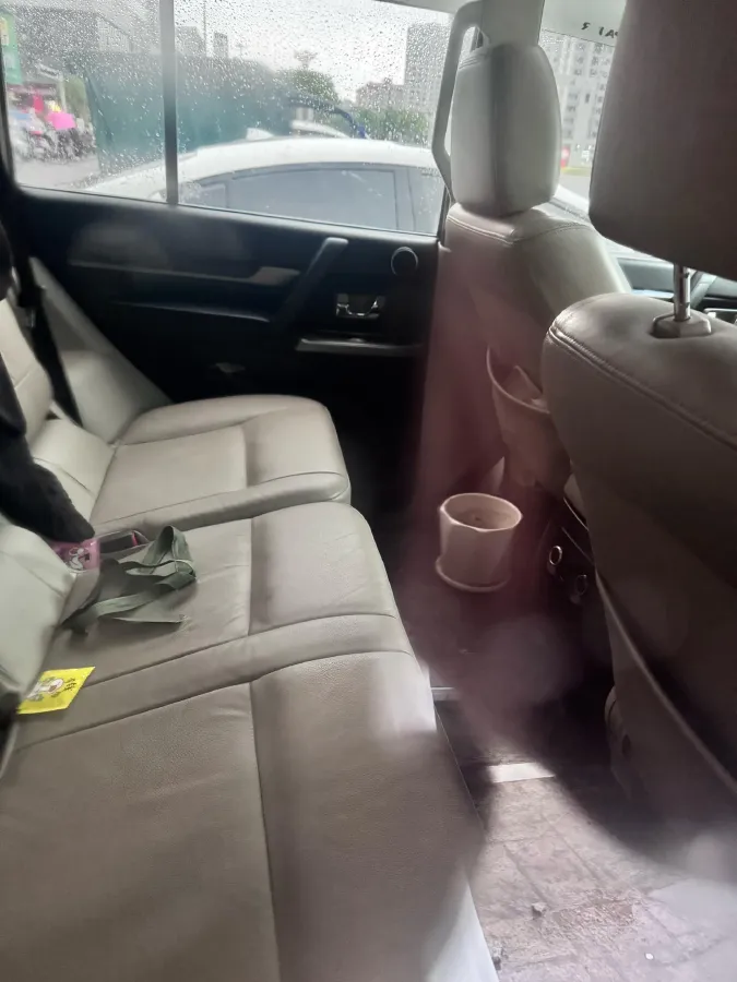 2017 Honda Jade 1.8L 141HP L4 5AT,autocango,china used car exporter,china ev exporter,chinese used car exporter,chinese used ev exporter