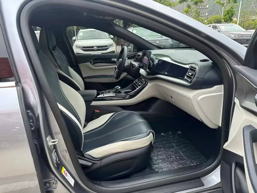 2025 BYD Qin Plus BEV 57.6KWH,autocango,china used car exporter,china ev exporter,chinese used car exporter,chinese used ev exporter