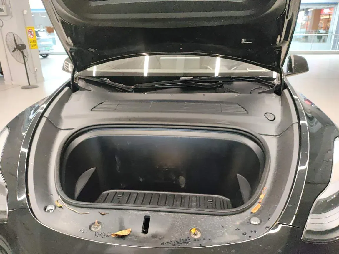 2024 Iveco OuSheng BEV 77.28KWH,autocango,china used car exporter,china ev exporter,chinese used car exporter,chinese used ev exporter