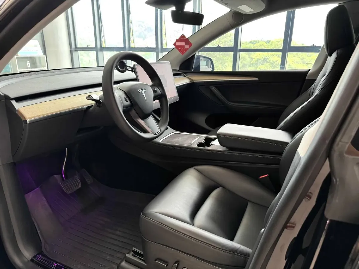 2024 Iveco OuSheng BEV 77.28KWH,autocango,china used car exporter,china ev exporter,chinese used car exporter,chinese used ev exporter