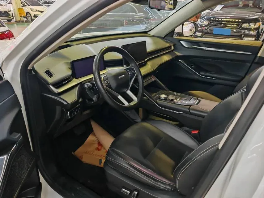 2021 Haval H6 2.0T 211HP L4 7DCT,autocango,china used car exporter,china ev exporter,chinese used car exporter,chinese used ev exporter
