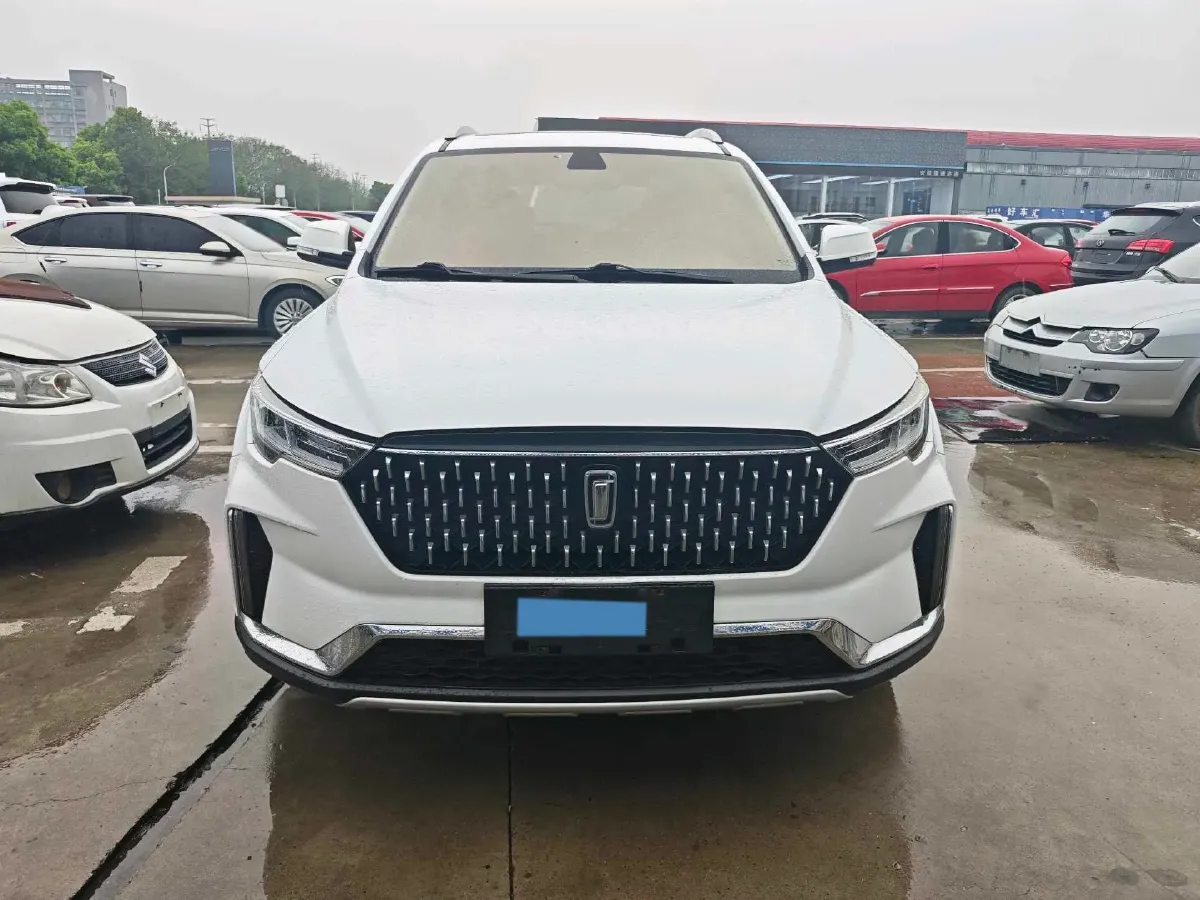 2019 Bestune T33 1.6L 114HP L4 6AT,autocango,china used car exporter,china ev exporter,chinese used car exporter,chinese used ev exporter