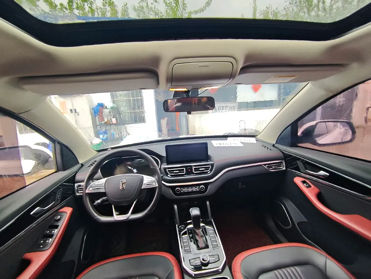 2019 Bestune T33 1.6L 114HP L4 6AT,autocango,china used car exporter,china ev exporter,chinese used car exporter,chinese used ev exporter