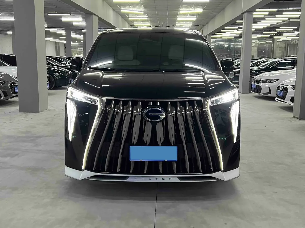 2023 GAC Trumpchi M8 2.0T 190HP L4 E-CVT Hybrid,autocango,china used car exporter,china ev exporter,chinese used car exporter,chinese used ev exporter