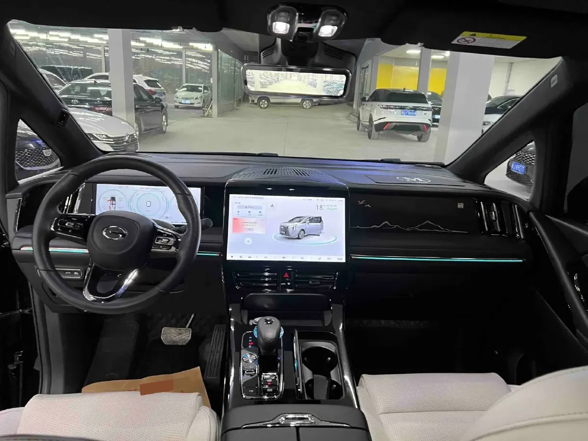 2023 GAC Trumpchi M8 2.0T 190HP L4 E-CVT Hybrid,autocango,china used car exporter,china ev exporter,chinese used car exporter,chinese used ev exporter