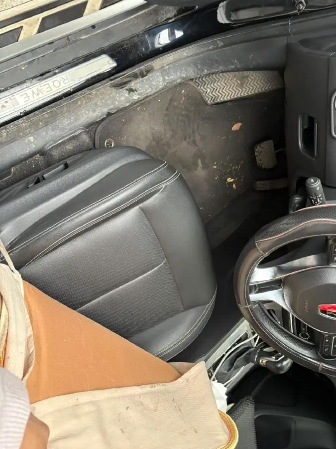 2020 Roewe i6 1.5T 169HP L4 7DCT,autocango,china used car exporter,china ev exporter,chinese used car exporter,chinese used ev exporter