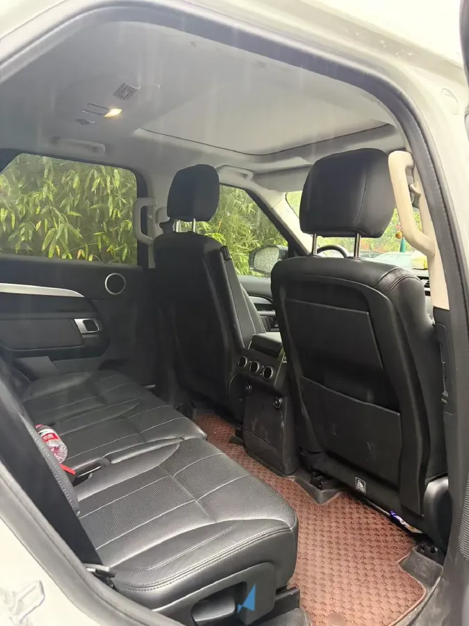 2020 Land Rover Discovery 2.0T 300HP L4 8AT,autocango,china used car exporter,china ev exporter,chinese used car exporter,chinese used ev exporter