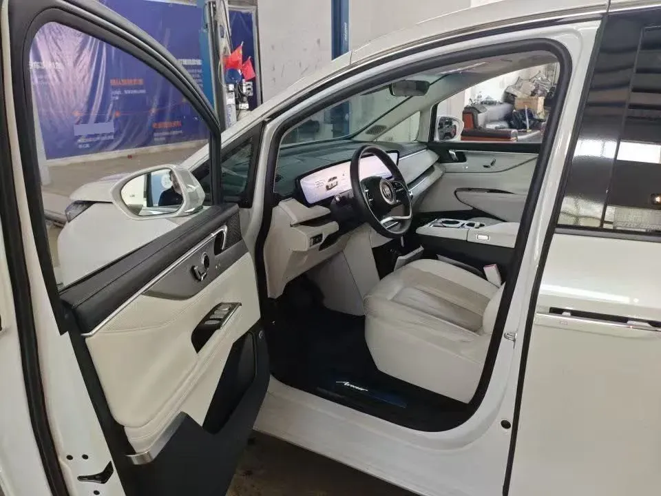 2024 Buick GL8 1.5T 180HP L4 2DHT PHEV 24.4KWH,autocango,china used car exporter,china ev exporter,chinese used car exporter,chinese used ev exporter