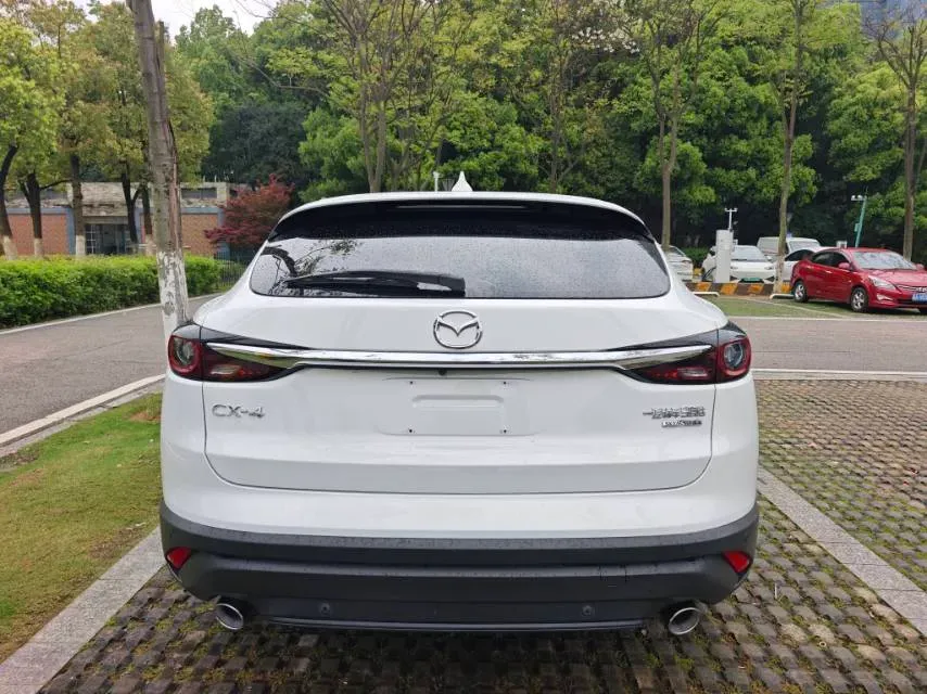 2021 Mazda CX-4 2.0L 158HP L4 6AT,autocango,china used car exporter,china ev exporter,chinese used car exporter,chinese used ev exporter