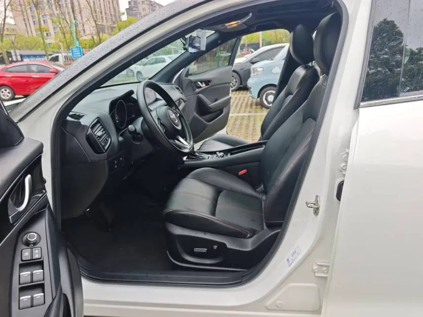 2021 Mazda CX-4 2.0L 158HP L4 6AT,autocango,china used car exporter,china ev exporter,chinese used car exporter,chinese used ev exporter