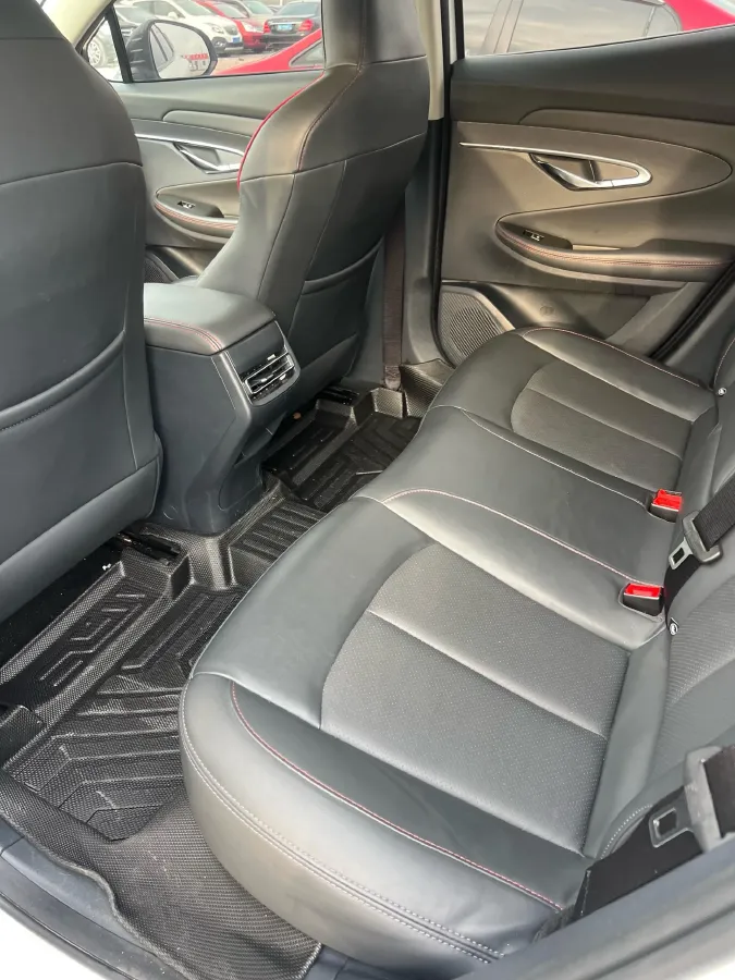 2021 ChangAn UNI-T 1.5T 180HP L4 7DCT,autocango,china used car exporter,china ev exporter,chinese used car exporter,chinese used ev exporter