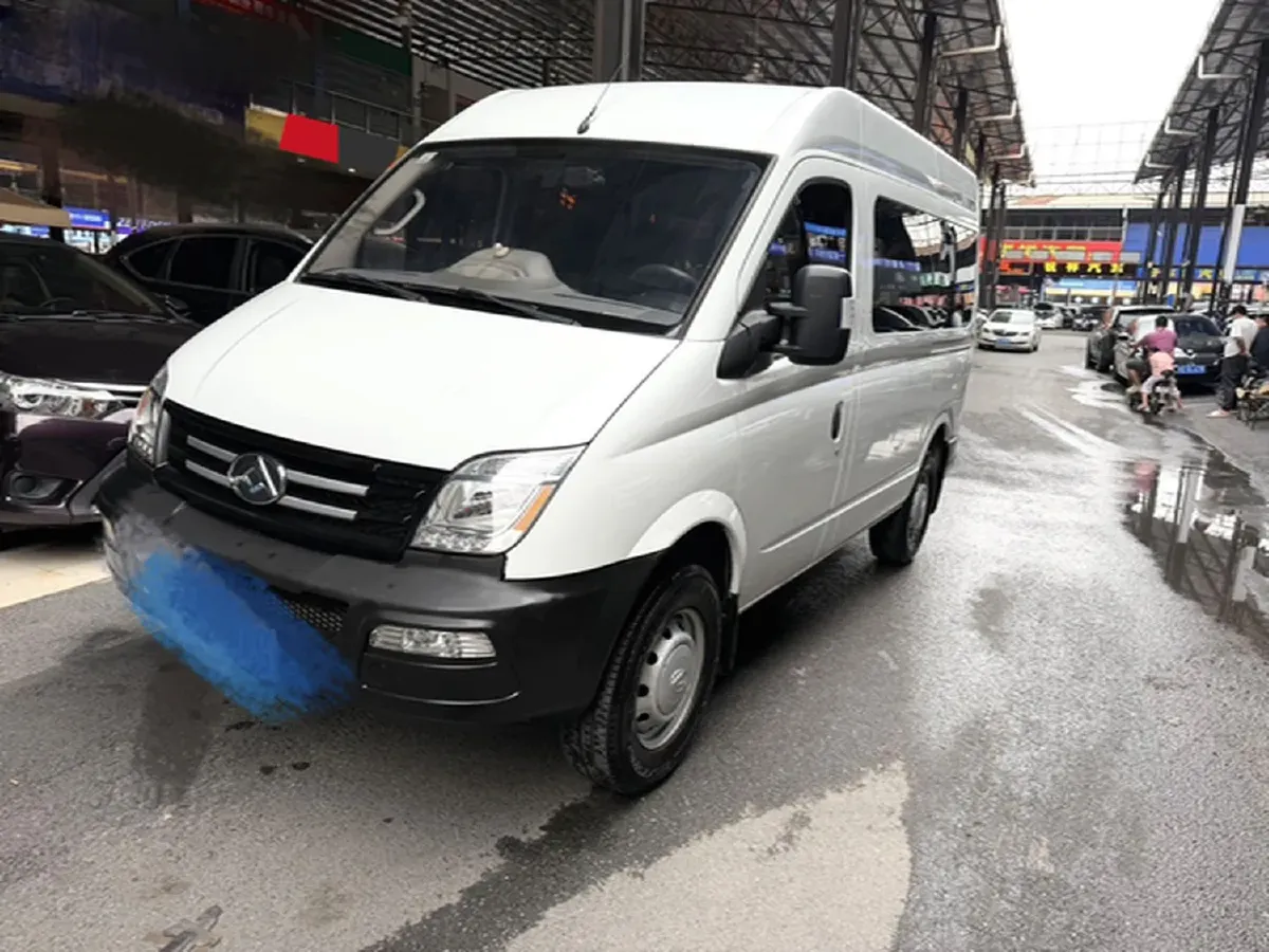 2020 MAXUS XinTu V80 2.5T 136HP L4 6MT,autocango,china used car exporter,china ev exporter,chinese used car exporter,chinese used ev exporter